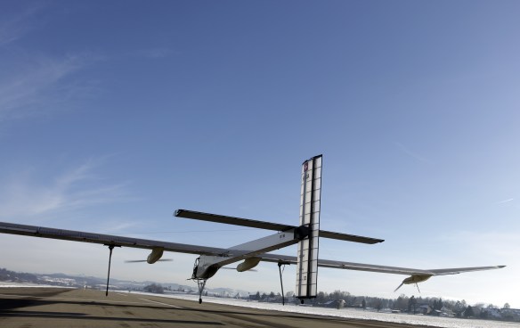 Solar Impulse 1 im Dezember 2009 in Dübendorf 